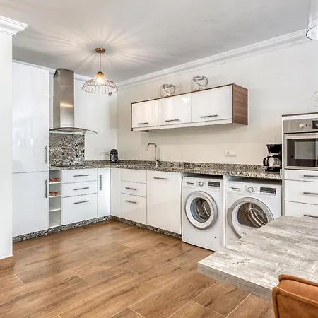 Hanami Puerto Alto Pa 3-1 Apartamento Estepona